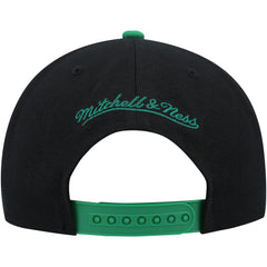 Mitchell & Ness Boston Celtics Side Core 2.0 Snapback Hat