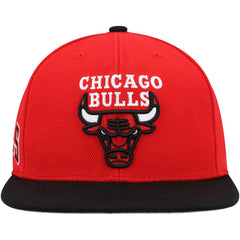 Mitchell & Ness Chicago Bulls Side Core 2.0 Snapback Hat