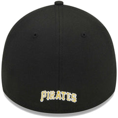 Black Pittsburgh Pirates New Era Logo 39THIRTY Flex Hat