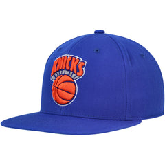 Mitchell & Ness New York Knicks Hardwood Classics MVP Team Ground 2.0 Fitted Hat