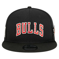 New Era Chicago Bulls Post-Up Pin Mesh 9FIFTY Snapback Hat