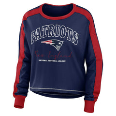 WEAR by Erin Andrews Women's Color Block Modest Crop Long Sleeve T-Shirt - New England Patriots T-shirts