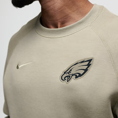 Tech Fleece Raglan Sweatshirt - Philadelphia Eagles Sweatshirts