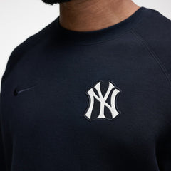 Black New York Yankees Nike Tech Fleece Raglan Sweatshirt