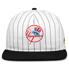 White/Black New York Yankees Nike Cooperstown Collection Pro Adjustable Hat