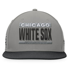 Gray/Black Chicago White Sox Fanatics Line Drive Two-Tone Snapback Hat
