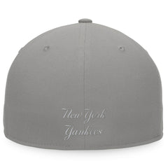 Gray New York Yankees Fanatics Dugout Fitted Hat