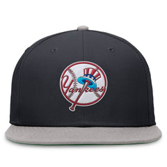 Navy/Gray New York Yankees Nike Rewind Cooperstown True Performance Fitted Hat