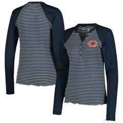 Antigua Women's Maverick Waffle Henley Long Sleeve T-Shirt - Chicago Bears T-shirts