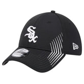 Black Chicago White Sox New Era Active Dash Mark 39THIRTY Flex Hat