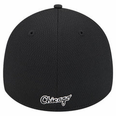 Black Chicago White Sox New Era Active Dash Mark 39THIRTY Flex Hat