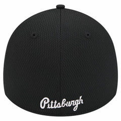 Black Pittsburgh Pirates New Era Active Dash Mark 39THIRTY Flex Hat