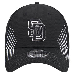 Black San Diego Padres New Era Active Dash Mark 39THIRTY Flex Hat
