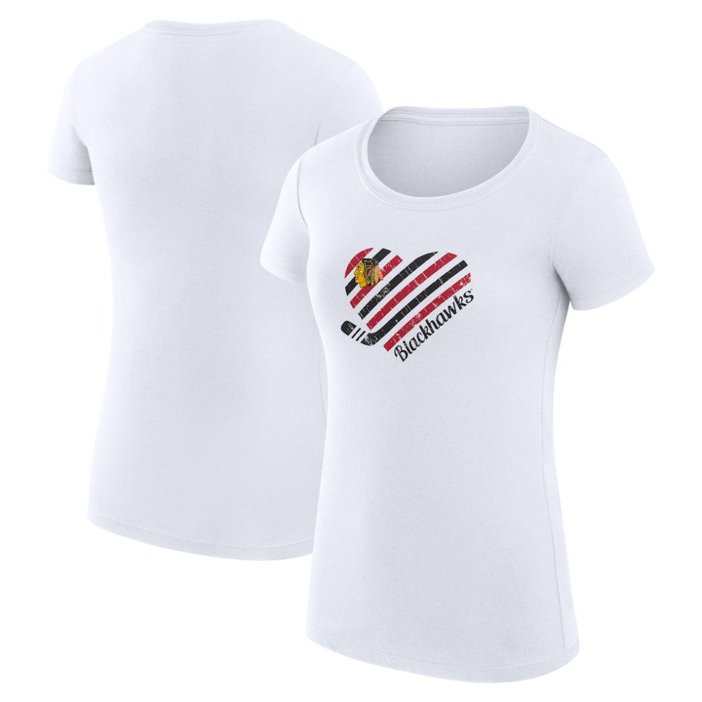 NHL Chicago Blackhawks G-III 4Her by Carl Banks Women's Super-Slim Fit Lightweight Heart T-Shirt