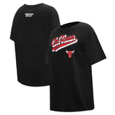 Chicago Bulls Pro Standard Women's Script Boyfriend T-Shirt sale