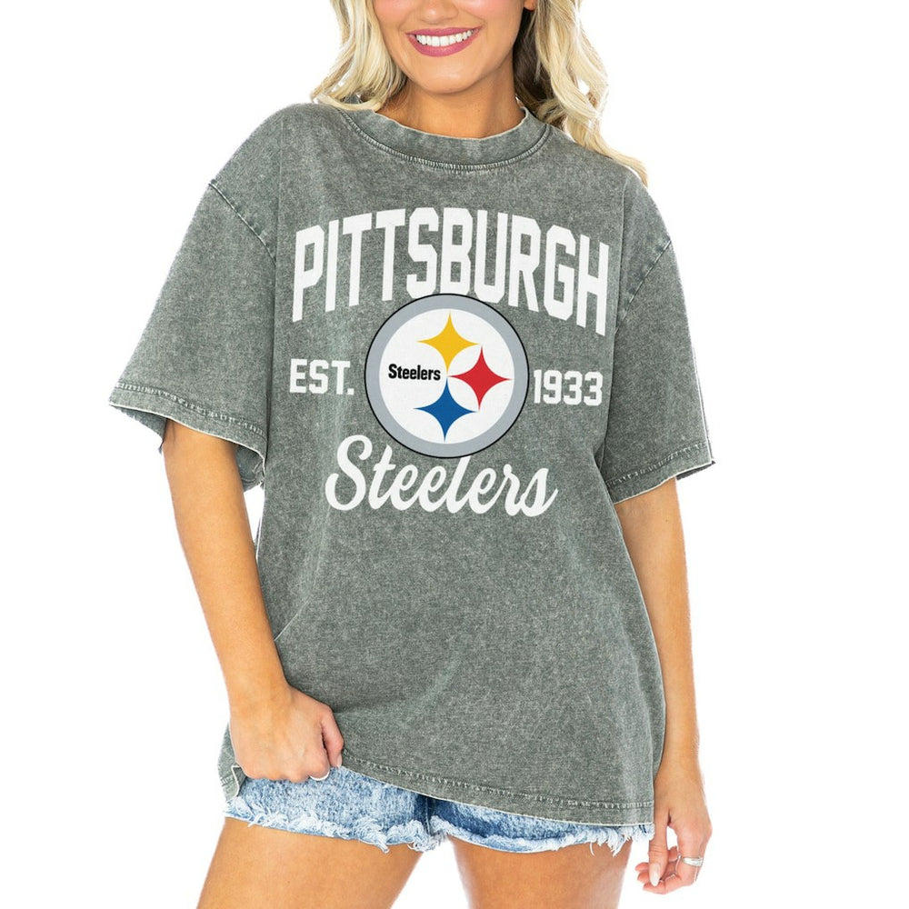 Gameday Couture Women's Tackle Titan Boyfriend Washed T-Shirt - Pittsburgh Steelers T-shirts