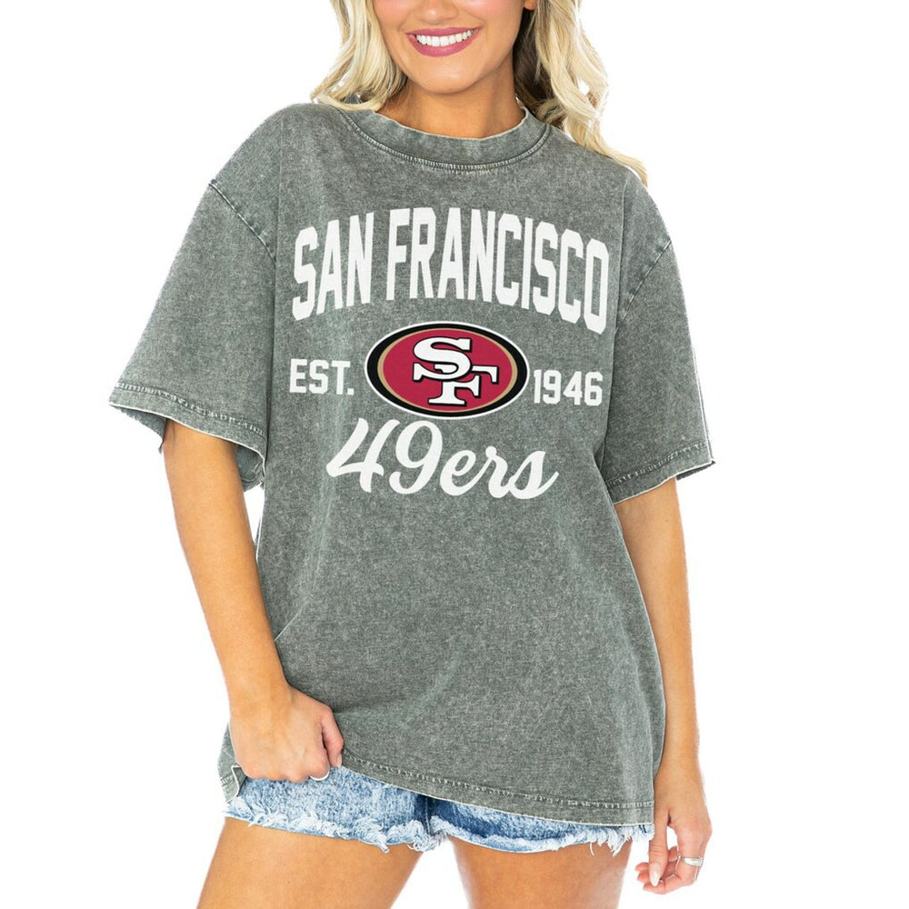 Gameday Couture Women's Tackle Titan Boyfriend Washed T-Shirt - San Francisco 49ers T-shirts