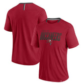 Defender Fade Slant T-Shirt - Tampa Bay Buccaneers T-shirts