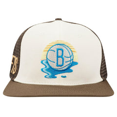 Brooklyn Nets Pro Standard Glint Sunset Snapback Hat