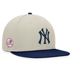 Khaki/Navy New York Yankees Fanatics Team Two-Tone Snapback Hat