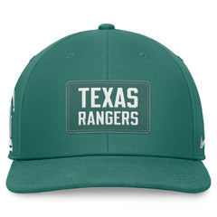 Green Texas Rangers Nike Bicoastal Pro Performance Snapback Hat