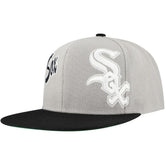 Gray Chicago White Sox Mitchell & Ness Knock Out Panel Snapback Hat