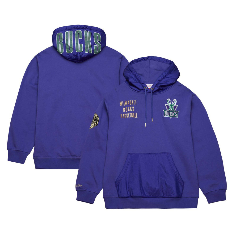 Mitchell & Ness Milwaukee Bucks Team OG 2.0 Vintage Logo Fleece Pullover Hoodie