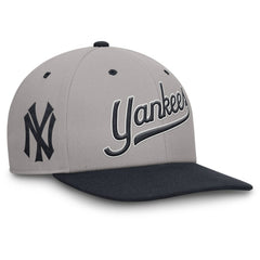 Gray/Navy New York Yankees Nike Cooperstown Collection Pro Performance Snapback Hat