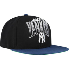 Black New York Yankees Mitchell & Ness Rise Up Snapback Hat