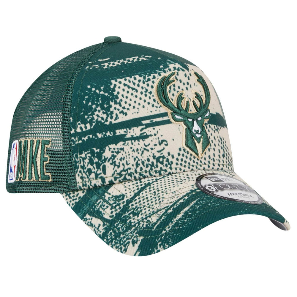 New Era Milwaukee Bucks Tip Off A-Frame Trucker 9FORTY Adjustable Hat