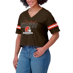 WEAR by Erin Andrews Women's Color Block Boxy Modest Crop V-Neck T-Shirt - Cleveland Browns T-shirts
