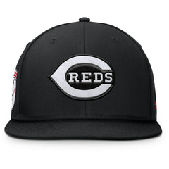 Black Cincinnati Reds Fanatics Walk-Off Bullpen Snapback Hat
