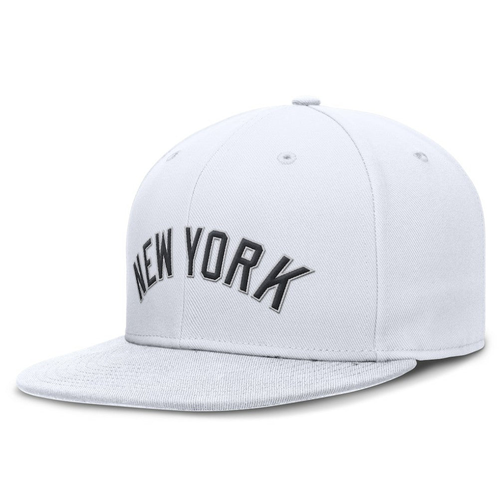 White New York Yankees Nike Wordmark Dri-FIT Round Bill True Fitted Hat