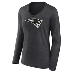 Women's Personalized Name & Number Monochrome V-neck T-Shirt - New England Patriots T-shirts