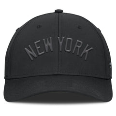 Black New York Yankees Fanatics Overpower Flex Hat