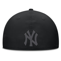 Black New York Yankees Fanatics Overpower Flex Hat