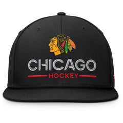 NHL Chicago Blackhawks Fanatics Authentic Pro Rink Lockup Snapback Hat