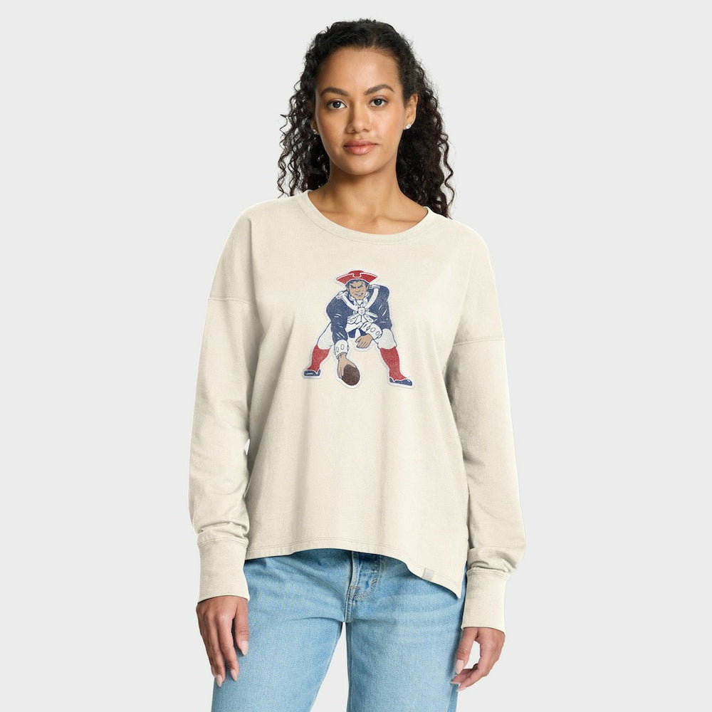Women's Dove Legacy Long Sleeve T-Shirt - New England Patriots T-shirts