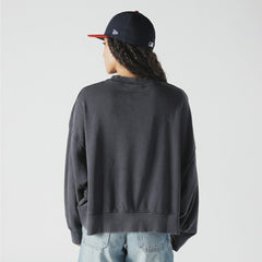 Navy Atlanta Braves New Era Women's Boxy Mineral Wash Dolmen Sleeve Cropped Sweatshirt