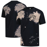 New Era New York Knicks Injection Bleached Out Raw Edge Oversized T-Shirt