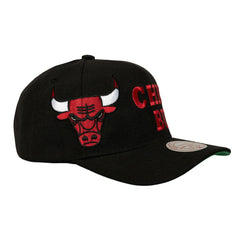 Mitchell & Ness Chicago Bulls Busted Logo Wordmark Wrap-Around Pro Pinch Adjustable Hat
