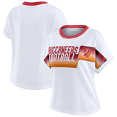 WEAR by Erin Andrews Women's Cropped Center Stripe Dolman T-Shirt - Tampa Bay Buccaneers T-shirts