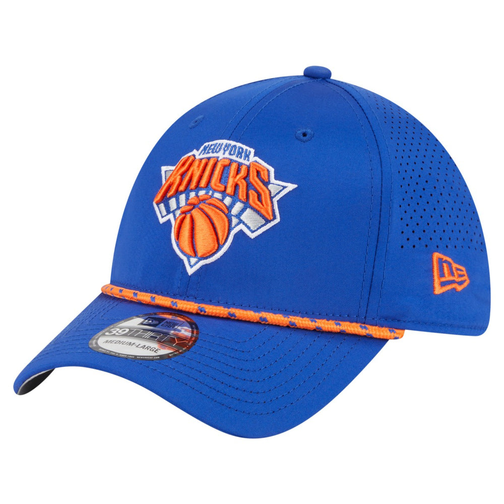 New Era New York Knicks Featherweight Poly Rope Flex 39Thirty Hat