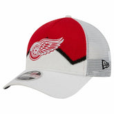 NHL Detroit Red Wings New Era Hockey Sock 9FORTY A-Frame M-Crown Adjustable Trucker Hat