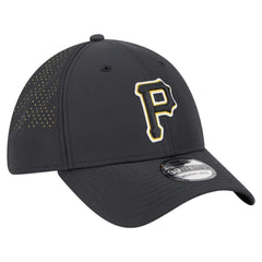 Black Pittsburgh Pirates New Era Night 39THIRTY Flex Hat