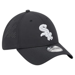Black Chicago White Sox New Era Night 39THIRTY Flex Hat