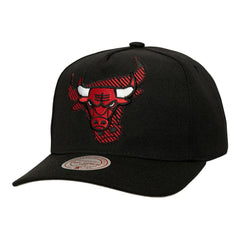 Mitchell & Ness Chicago Bulls Tilted Pro Pinch Adjustable Hat