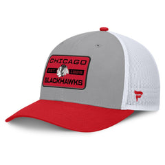 NHL Chicago Blackhawks Fanatics Fundamental Adapt Trucker Adjustable Hat