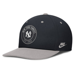 Navy/Gray New York Yankees Nike Cooperstown Collection Pro Dri-FIT Snapback Hat