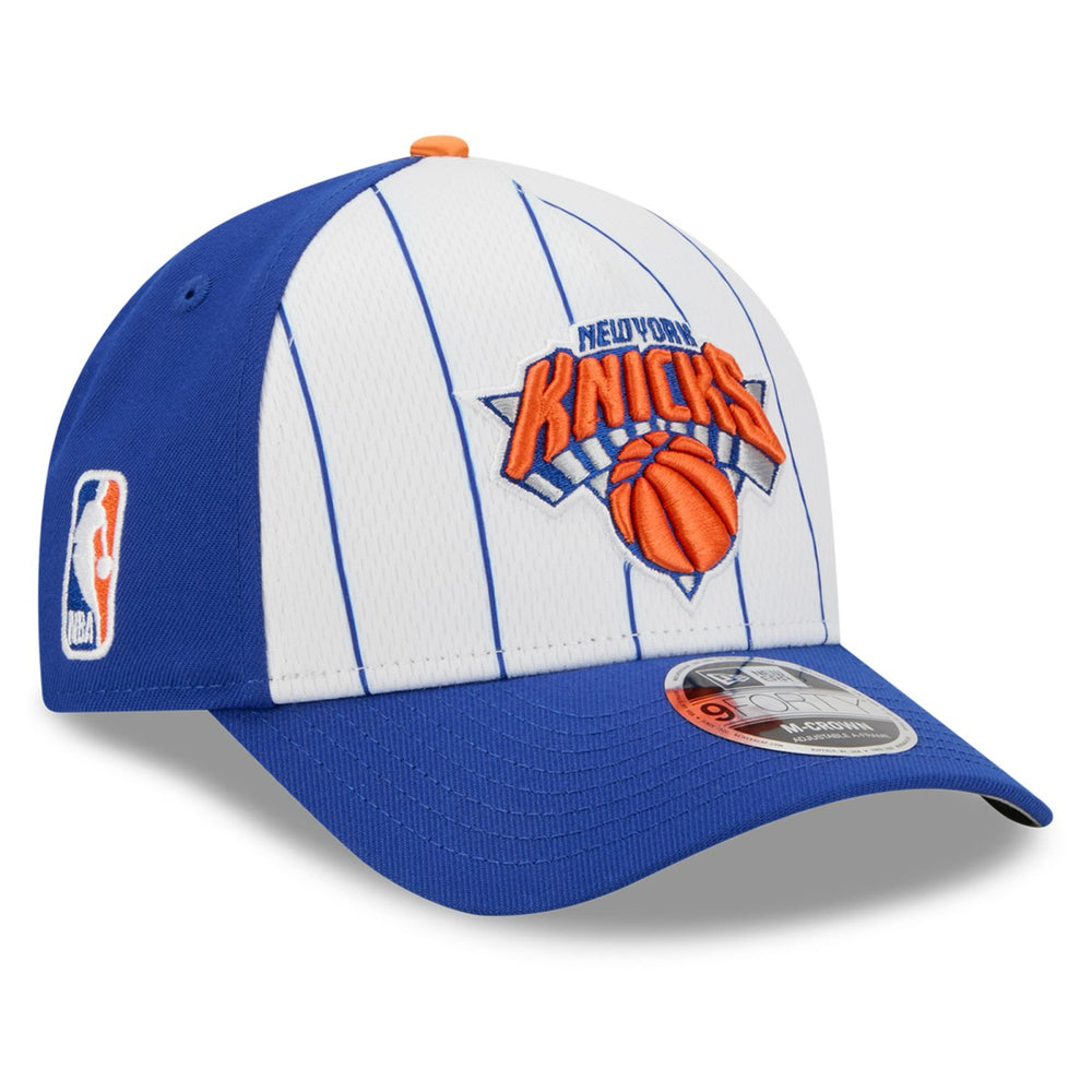 New Era New York Knicks 2025 NBA Tip Off M-Crown A-Frame 9FORTY Adjustable Hat
